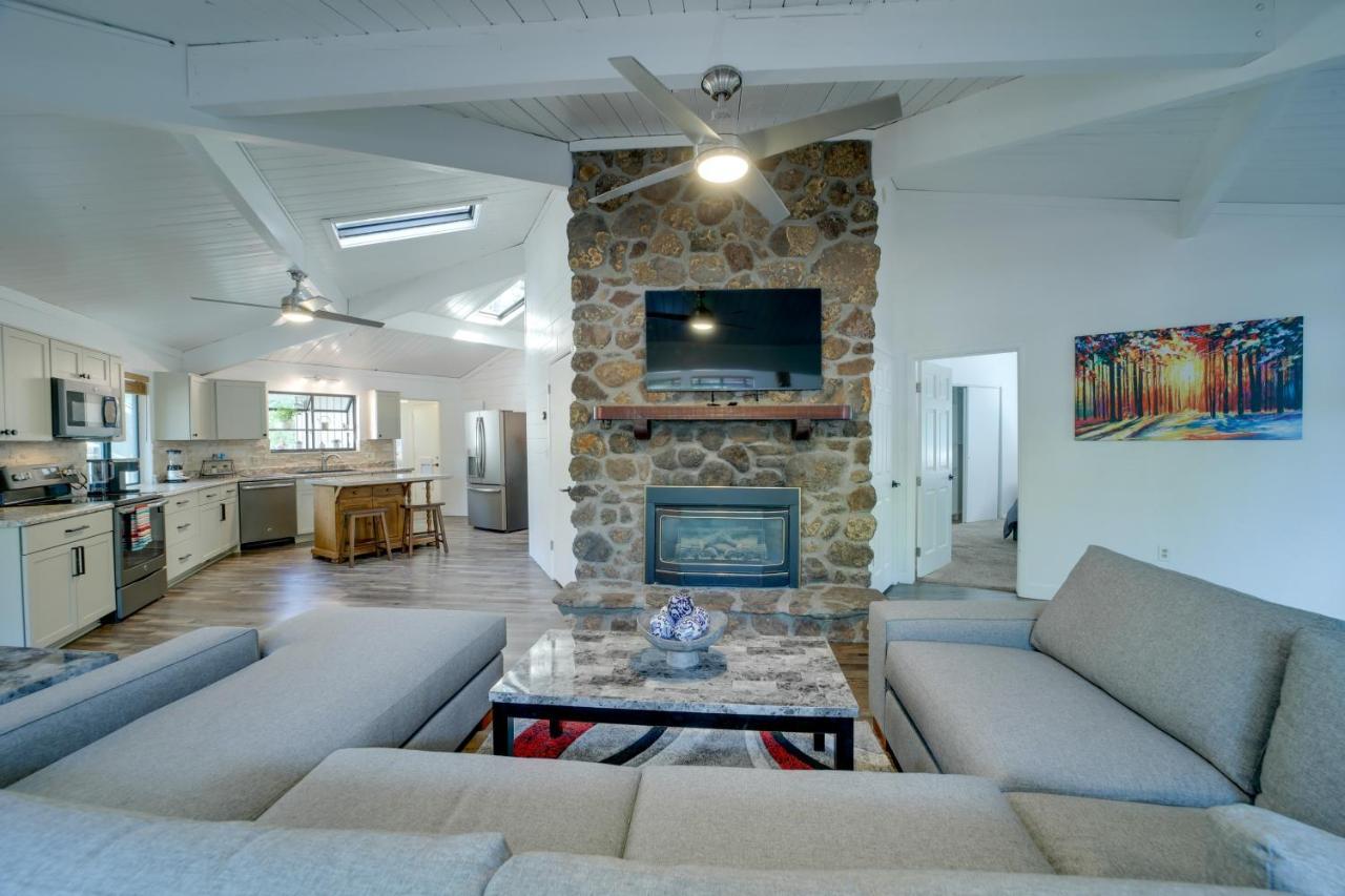 Cozy Munds Park Retreat Hike, Golf And Fish! Villa Exterior foto